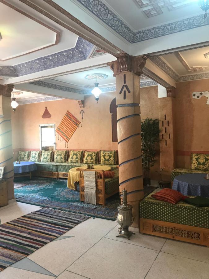 Auberge Restaurant Zahra Boumalne Eksteriør bilde